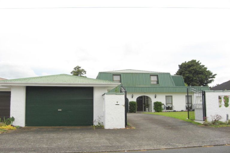 Photo of property in 2 Stembridge Avenue, Pukekohe, 2120