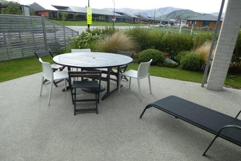 Photo of property in 4 Shipton Court, Lower Shotover, Queenstown, 9304