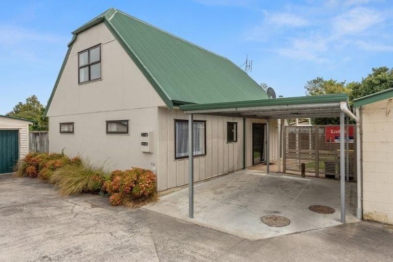Photo of property in 37a Carrington Avenue, Hillcrest, Hamilton, 3216