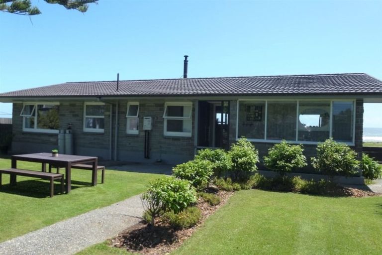 Photo of property in 11 Wilson Crescent, Karoro, Greymouth, 7805