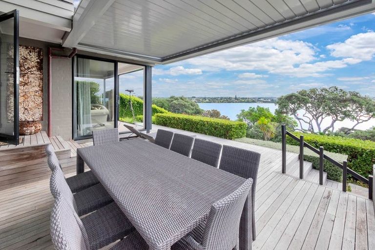 Photo of property in 230 Hurstmere Road, Takapuna, Auckland, 0622