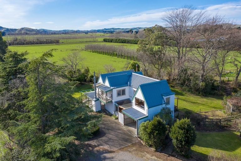Photo of property in 104 Masterton Castlepoint Road, Te Ore Ore, Masterton, 5886