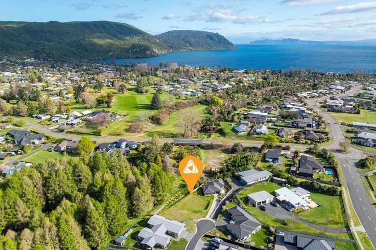 Photo of property in 13 Larches Lane, Kinloch, 3377