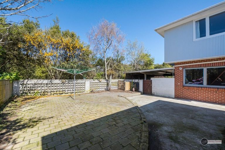 Photo of property in 85 Holborn Drive, Stokes Valley, Lower Hutt, 5019