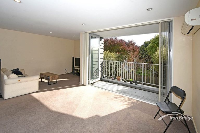 Photo of property in 34c Taramea Place, Addington, Christchurch, 8024