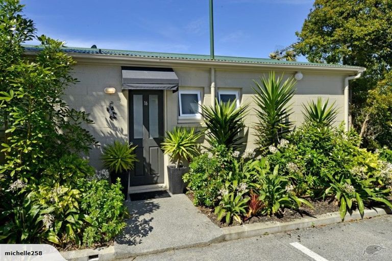 Photo of property in 16/37 Waipa Street, Birkenhead, Auckland, 0626
