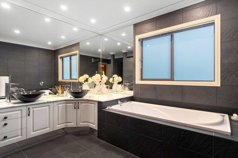 Photo of property in 16 Riddington Rise, Ohauiti, Tauranga, 3112