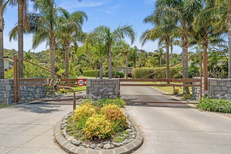 Photo of property in 5 Platinum Place, Matapouri, Whangarei, 0173