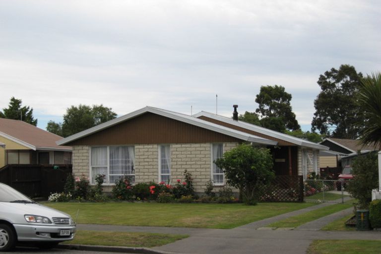 Photo of property in 19 Kuaka Crescent, Bromley, Christchurch, 8062