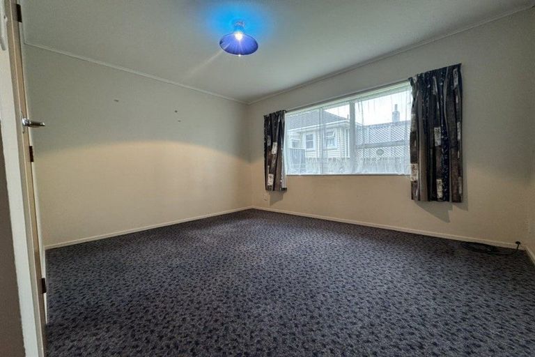Photo of property in 3/12 Fraser Street, Wainuiomata, Lower Hutt, 5014