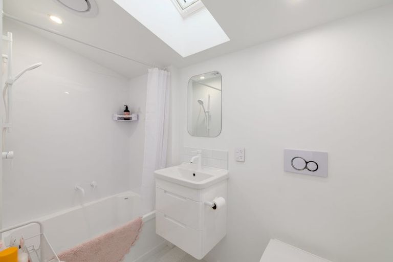 Photo of property in 17 El Patron Lane, Halswell, Christchurch, 8025