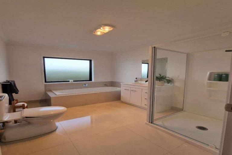 Photo of property in 9 Jessie Rise, Riverhead, 0820