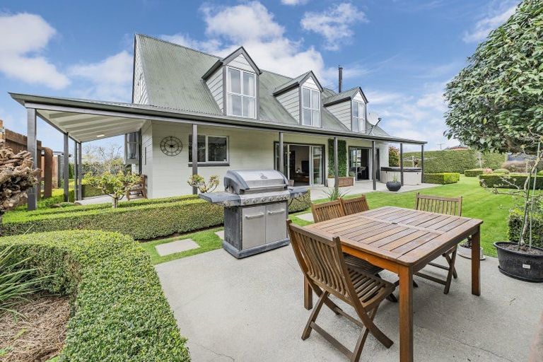 Photo of property in 21a Leeston And Lake Road, Leeston, 7632