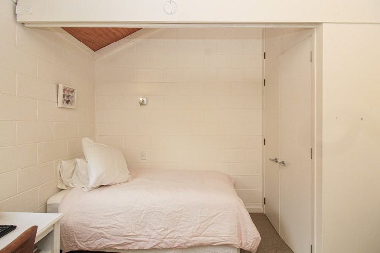 Photo of property in 28 Cottleville Terrace, Thorndon, Wellington, 6011