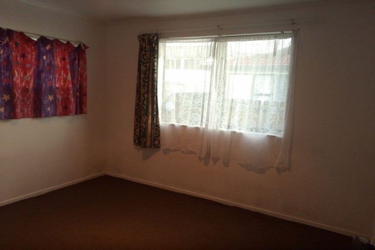 Photo of property in 2/19 Dunstan Place, Otara, Auckland, 2023