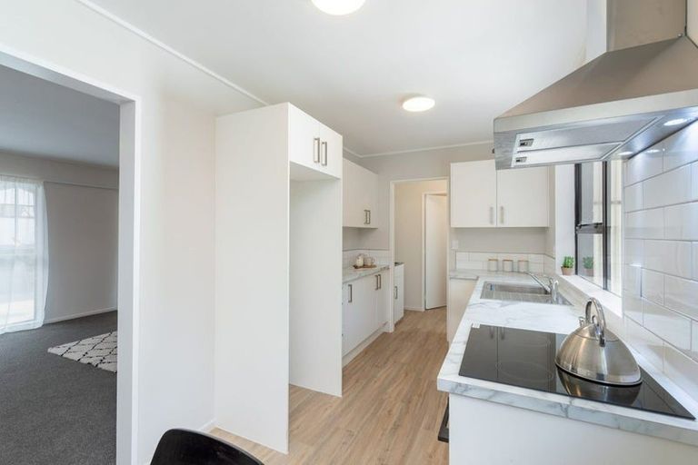 Photo of property in 8/75 Delhi Crescent, Khandallah, Wellington, 6035