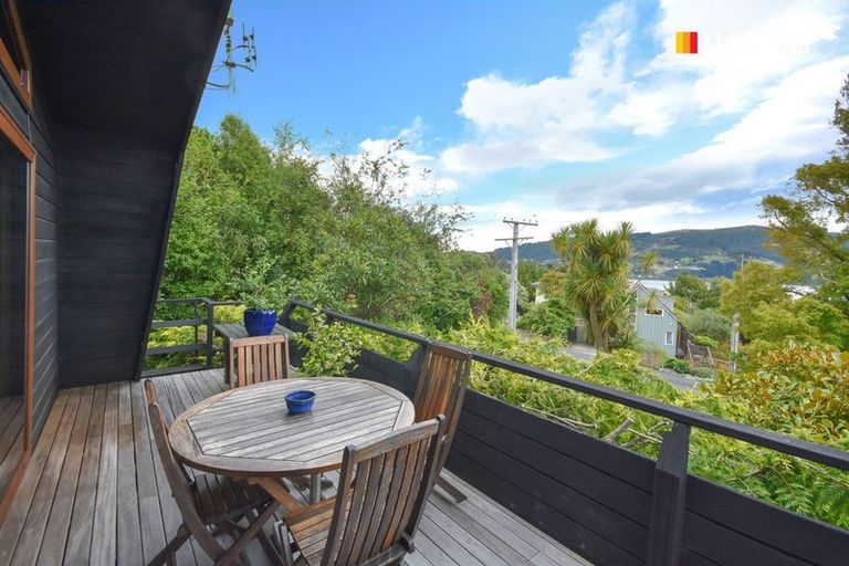Photo of property in 4 Barling Street, Macandrew Bay, Dunedin, 9014