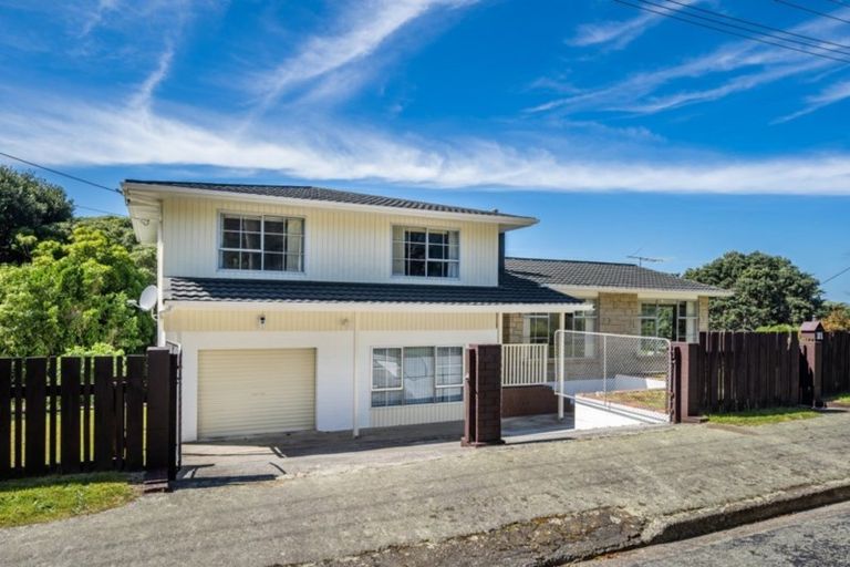 Photo of property in 11 Kotipu Place, Pukerua Bay, 5026