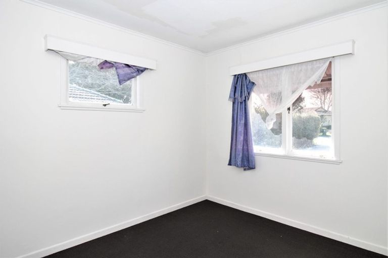 Photo of property in 12 Gibbs Road, Manurewa, Auckland, 2102