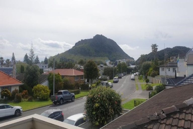 Photo of property in 49 May Street, Mount Maunganui, 3116