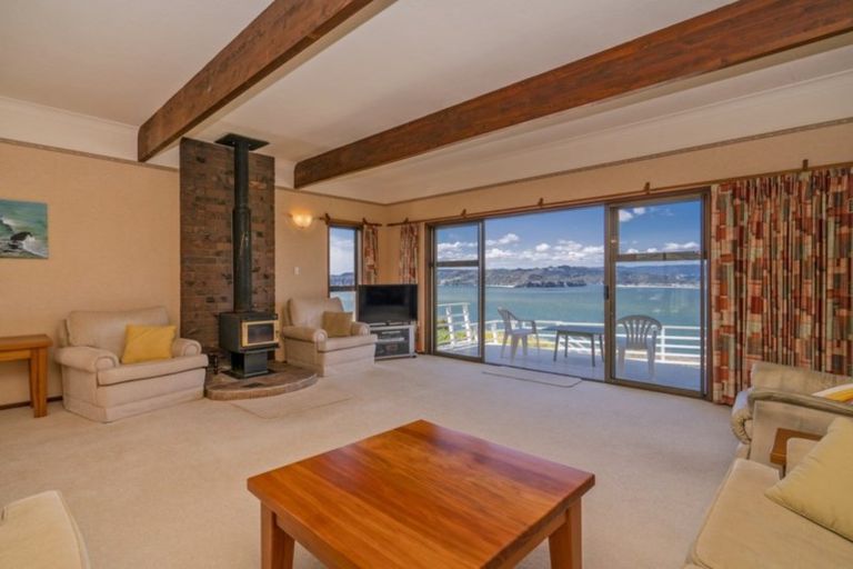 Photo of property in 4 Harbour Lights Terrace, Whitianga, 3592