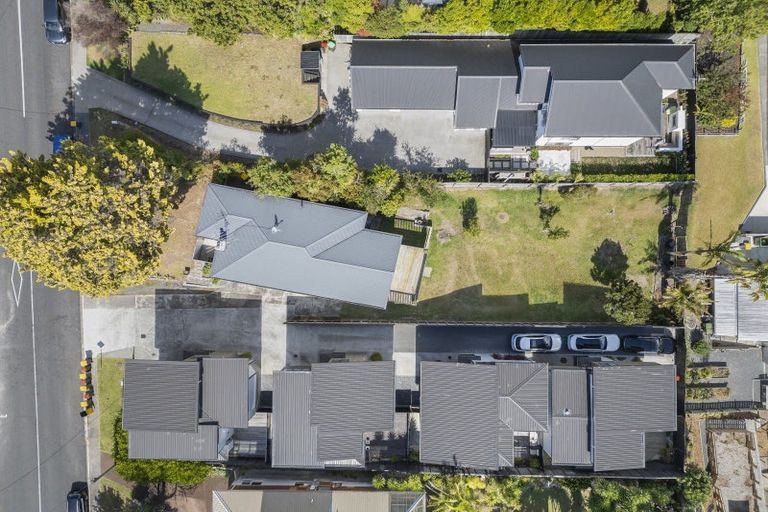 Photo of property in 83 Matipo Road, Mairangi Bay, Auckland, 0630