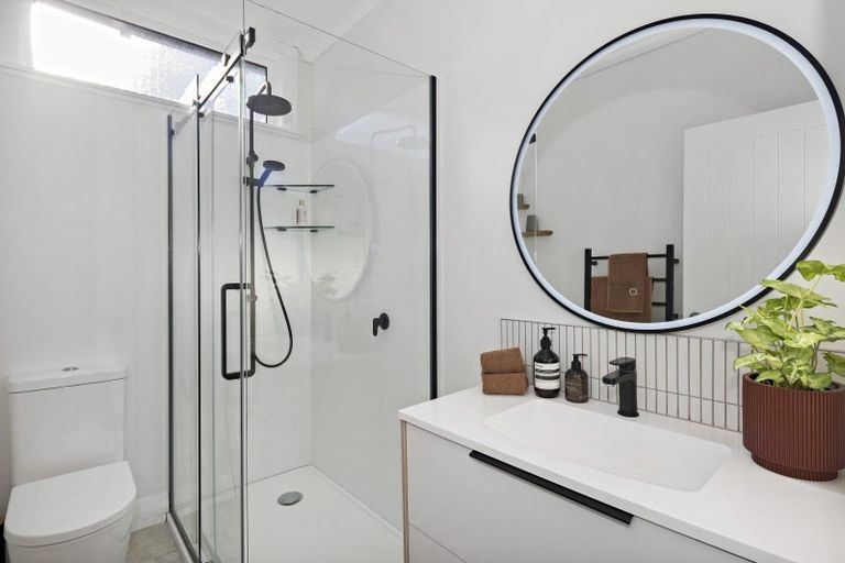 Photo of property in 52 Ava Street, Petone, Lower Hutt, 5012