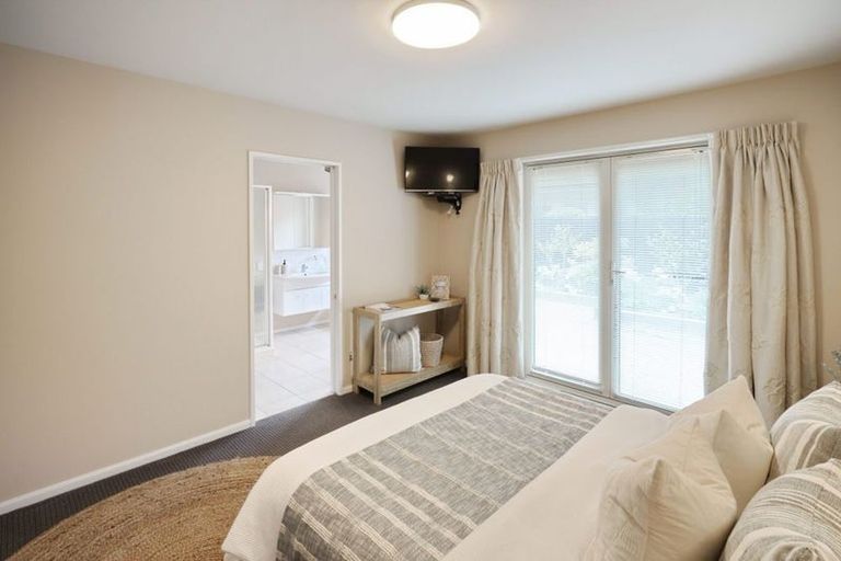 Photo of property in 17 Caleb Place, Northwood, Christchurch, 8051