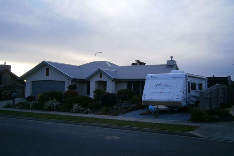 Photo of property in 19 Cambelldon Crescent, Stoke, Nelson, 7011