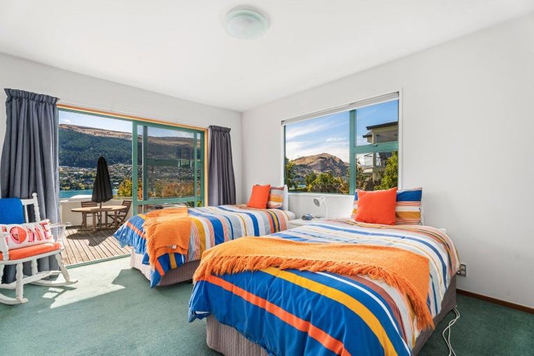 Photo of property in 415 Peninsula Road, Kelvin Heights, Queenstown, 9300