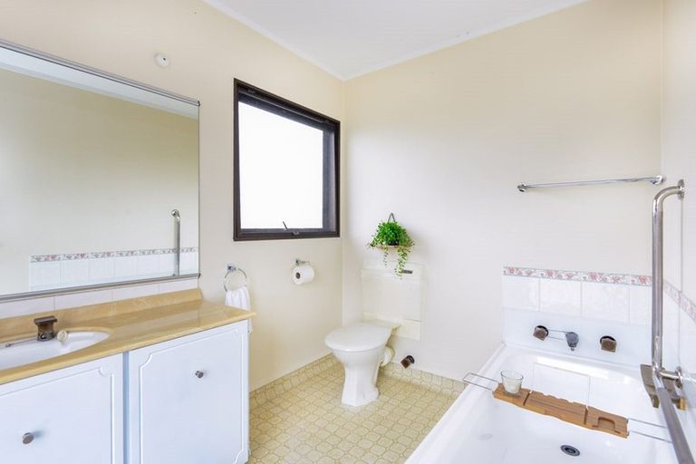 Photo of property in 4 Leeds Place, Tamatea, Napier, 4112