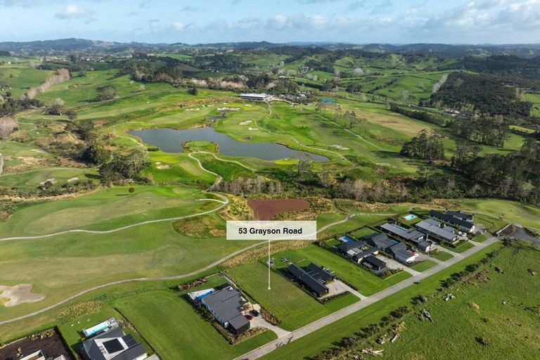 Photo of property in 53 Grayson Road, Wainui, 0992