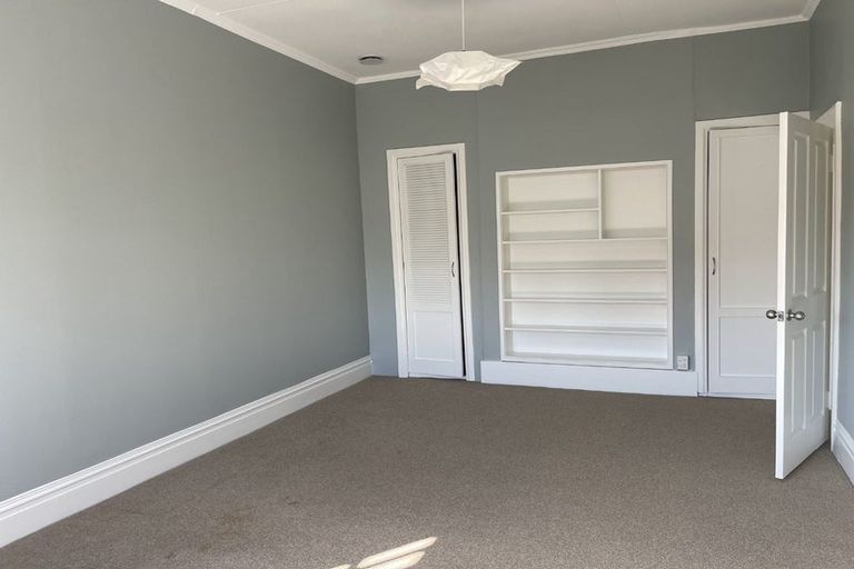 Photo of property in 5 Lipman Street, Mount Victoria, Wellington, 6011