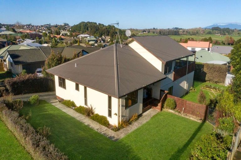 Photo of property in 51 Brymer Road, Grandview Heights, Hamilton, 3200