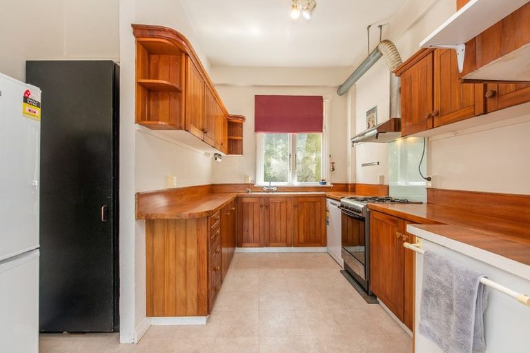Photo of property in 21af1 Talavera Terrace, Kelburn, Wellington, 6012