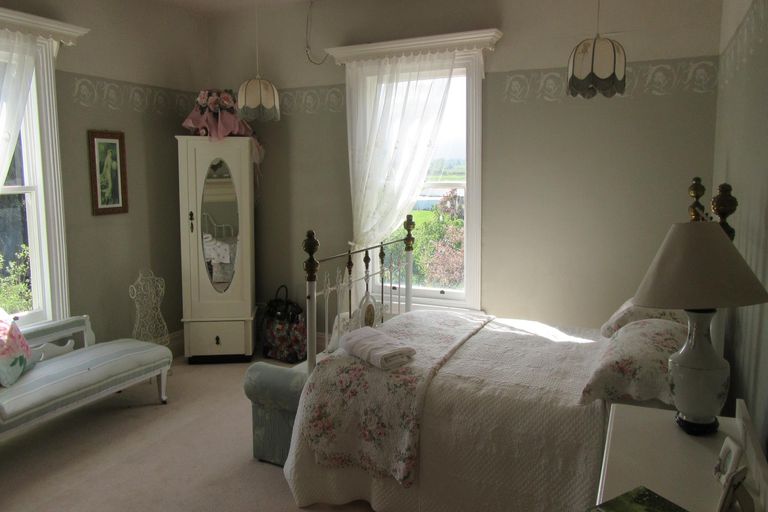 Photo of property in Belvoir House, 169 Mcnamaras Road, Waimate, 7979