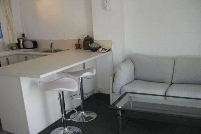 Photo of property in 7/1-7 School Road, Plimmerton, Porirua, 5026