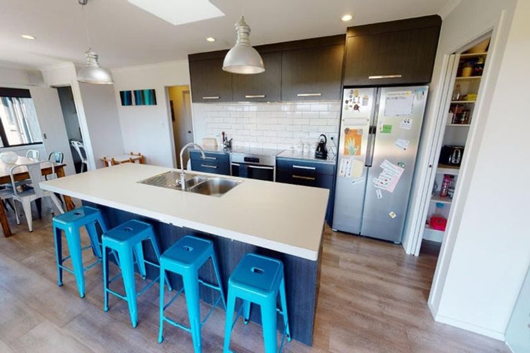 Photo of property in 14 Fallow Avenue, Feilding, 4775