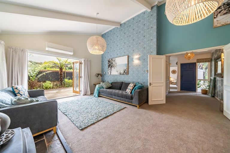 Photo of property in 62a Chatsworth Road, Silverstream, Upper Hutt, 5019