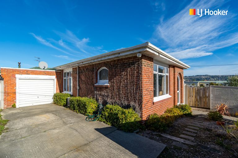 Photo of property in 38 Ravelston Street, Saint Kilda, Dunedin, 9012