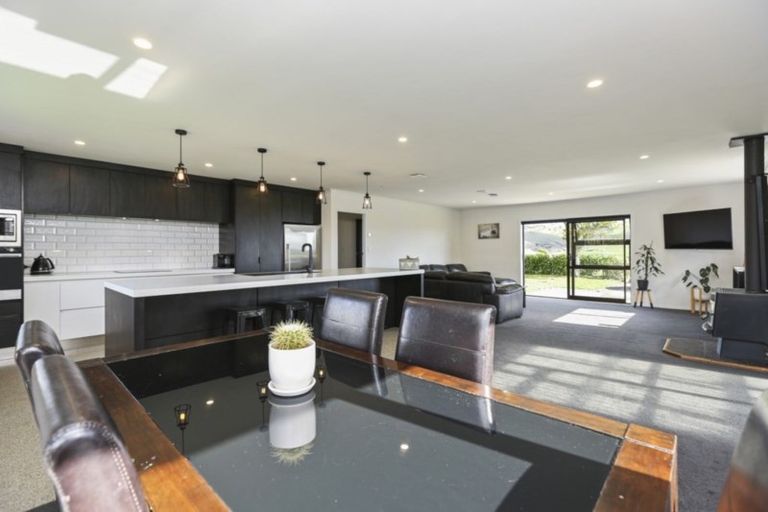 Photo of property in 1024 Mountain Road, Waiongana, Inglewood, 4389