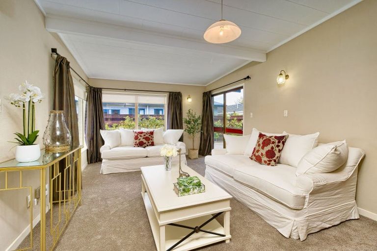 Photo of property in 1/205 Knight Street, Hastings, 4122