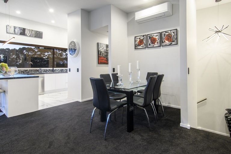 Photo of property in 133 Lakes Boulevard, Pyes Pa, Tauranga, 3112