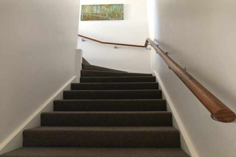 Photo of property in 3/75 Thackeray Place, Waltham, Christchurch, 8023