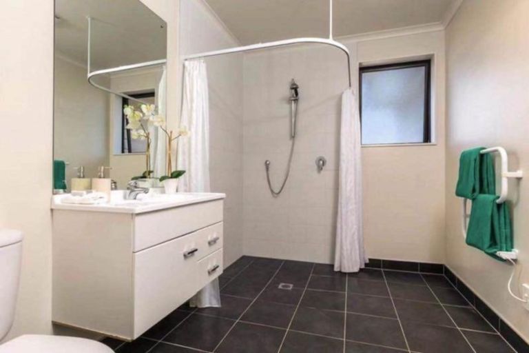 Photo of property in 181 Kyle Road, Greenhithe, Auckland, 0632