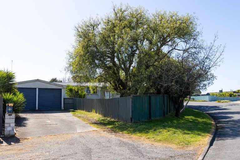 Photo of property in 67 Beach Road, Haumoana, 4102