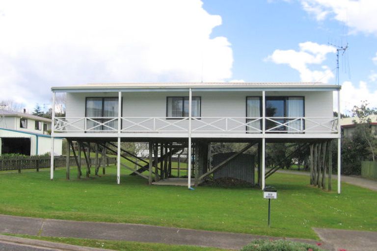 Photo of property in 108 Patiki Place, Whangamata, 3620