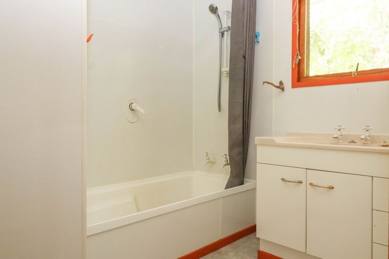 Photo of property in 408 Thames Coast Sh25 Road, Te Puru, Thames, 3575