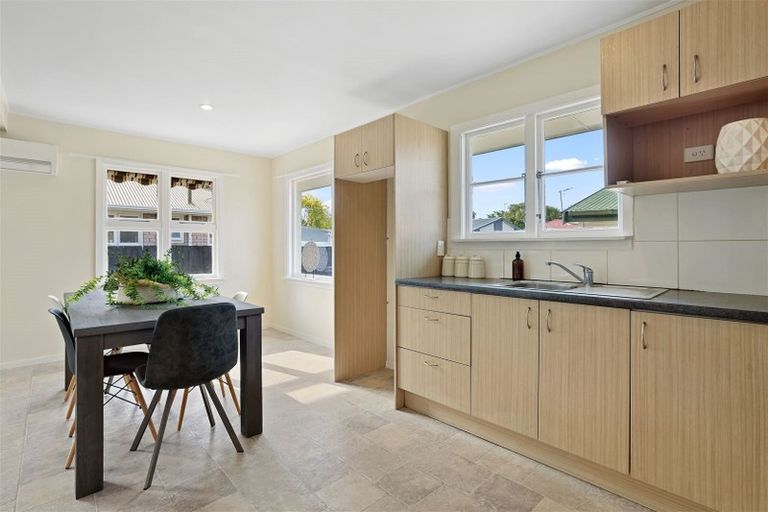 Photo of property in 36 Bevington Street, Avonhead, Christchurch, 8042