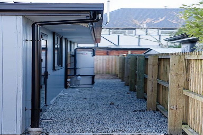 Photo of property in 53a Dunedin Street, Redwood, Christchurch, 8051